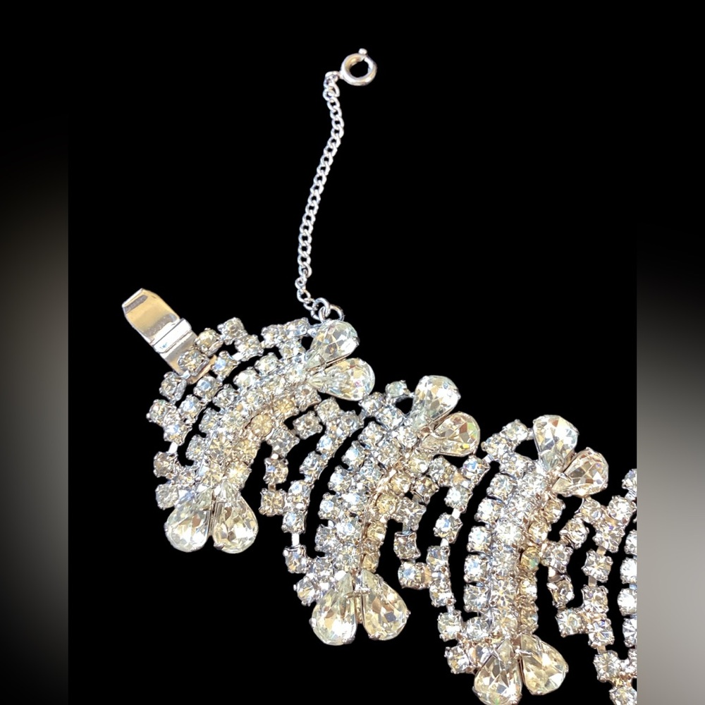 Luxurious Vintage Crystal Statement Bracelet Sher… - image 2